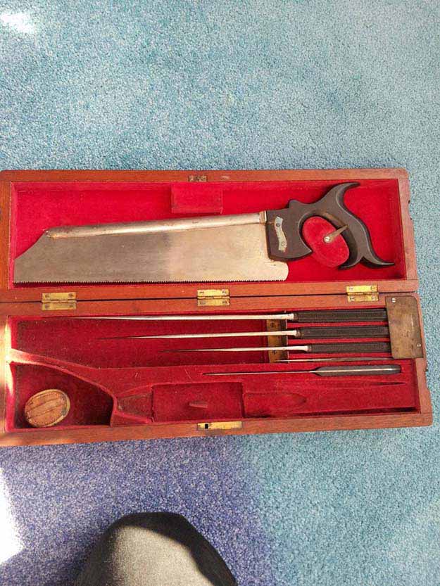A Look Inside The Surgical Kit Of War Surgeon