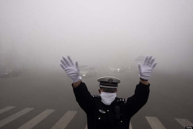 China discovers that pollution makes it really hard to spy on people – 20 million surveillance cameras are now useless