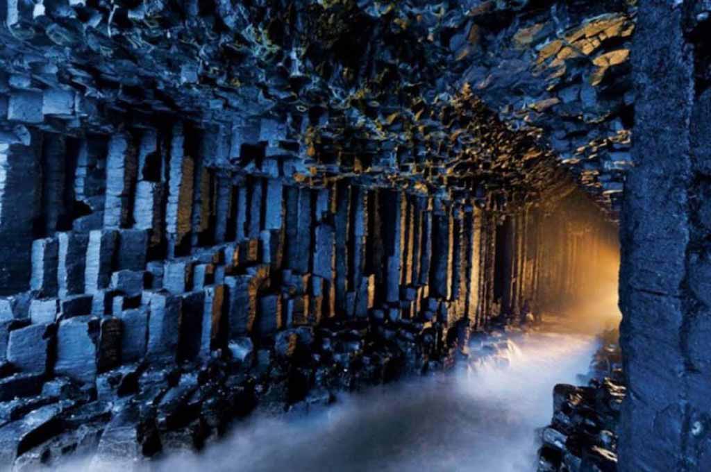 Fingal’s cave, Scotland