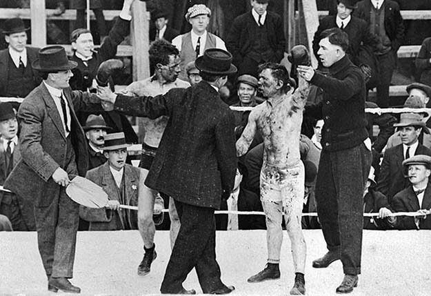 A boxing match between Ray Campbell and Dick Hyland”, 3rd May 1913