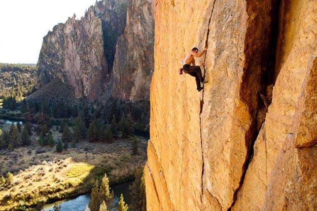 A Tribute To Free Solo Climber Alex Honnold