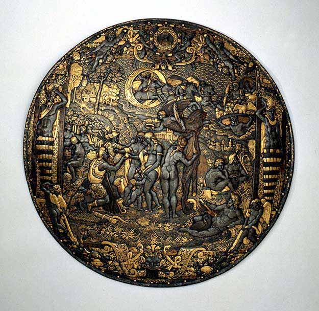 Parade shield made by Leone Leoni, Italian sculptor in XVIth century