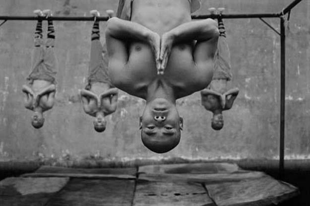 Incredible Photos Of Shaolin Monks Training