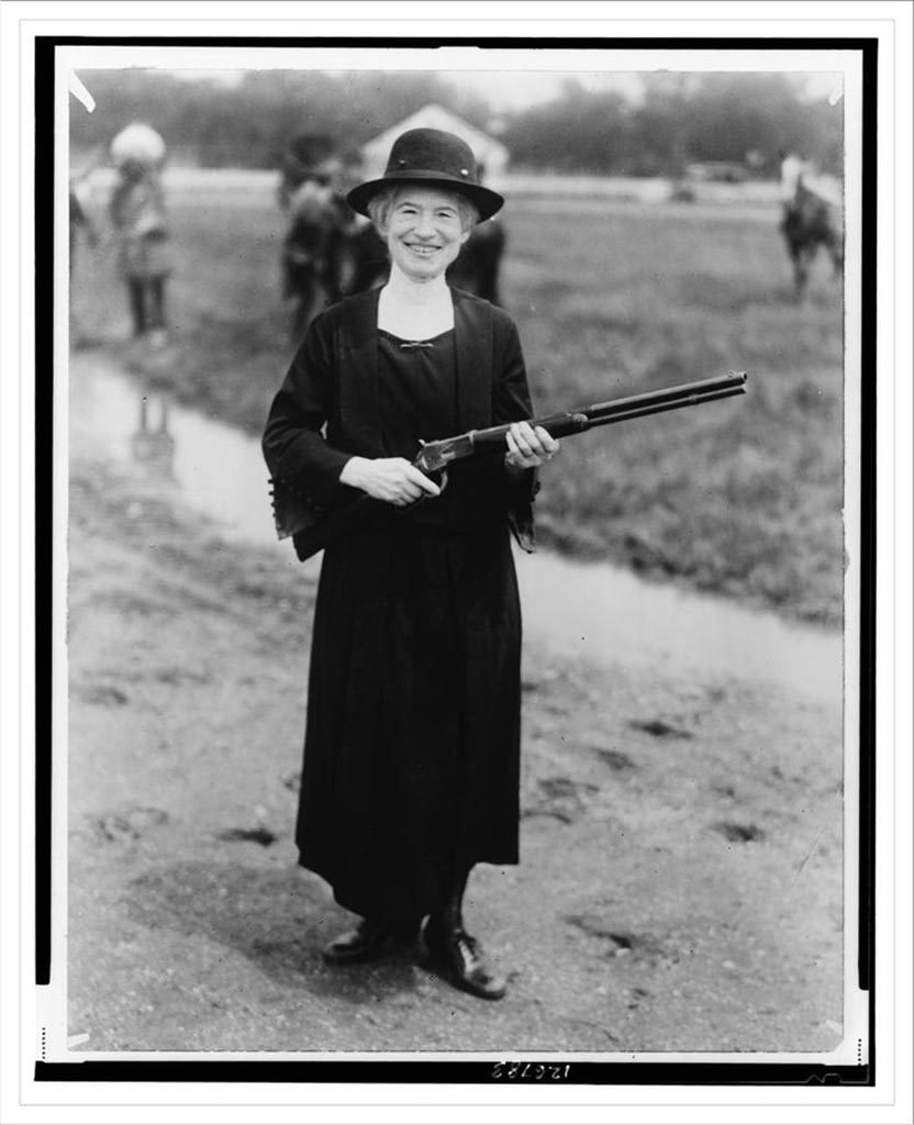 Sharpshooter Annie Oakley with a gun that Buffalo Bill gave her, 1922