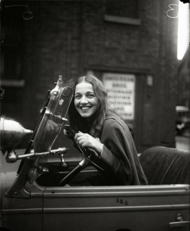 Miss Universe Ella Van Hueson, circa June 16, 1928