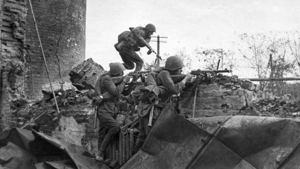 Red Army fighting position, Stalingrad, 1942