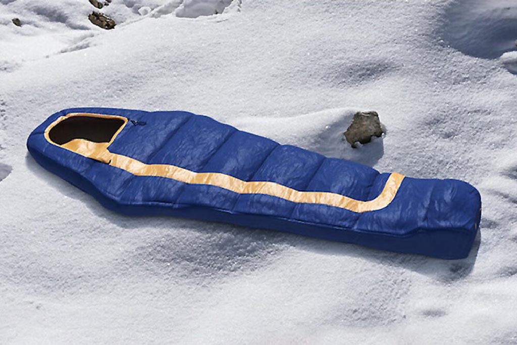 Waterproof Sleeping Bag Uses Aerogel
