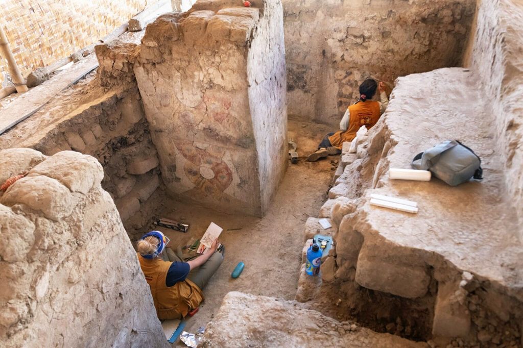 Peruvian Throne Room